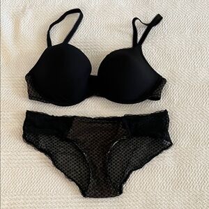 Wacoal b.tempt’d bra and panty set